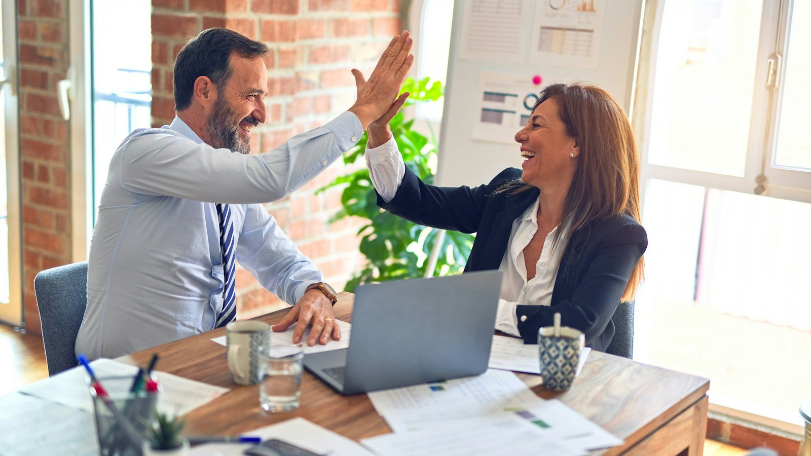 Onboarding a New Employee: A Checklist That Runs Itself